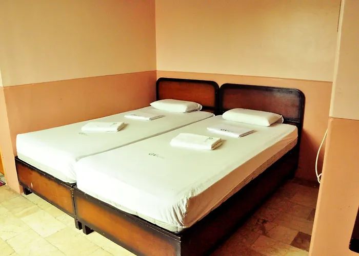Gv - Talisay Hotel 2*
